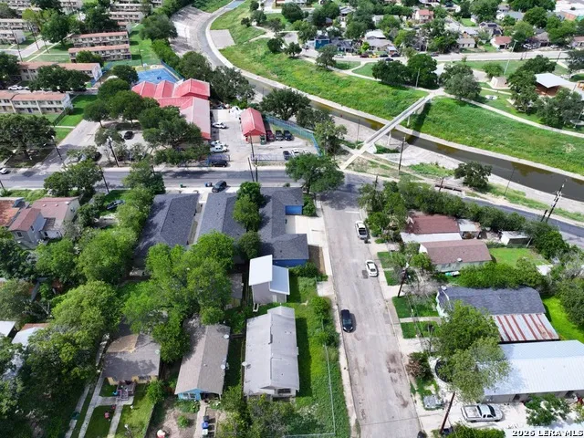 2902 S Laredo St San Antonio, TX 78207