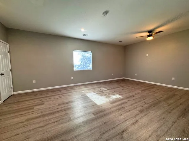 2902 S Laredo St San Antonio, TX 78207