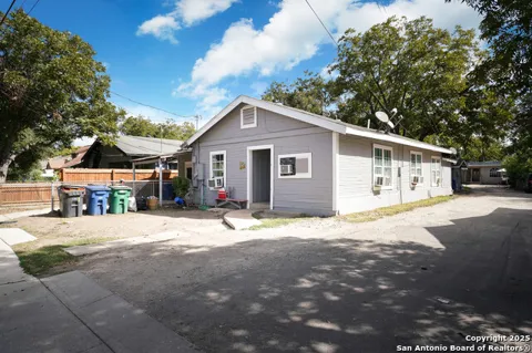 148 GIFFORD ST