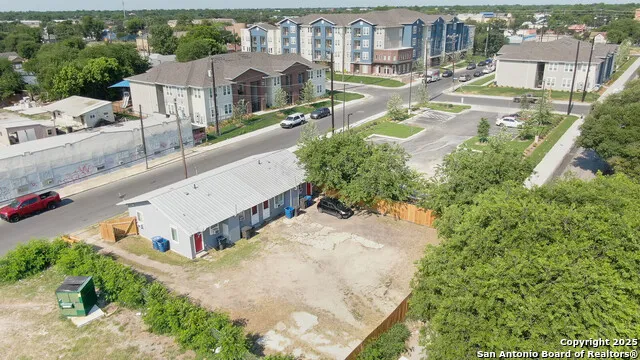 1007 EL PASO ST San Antonio, TX 78207