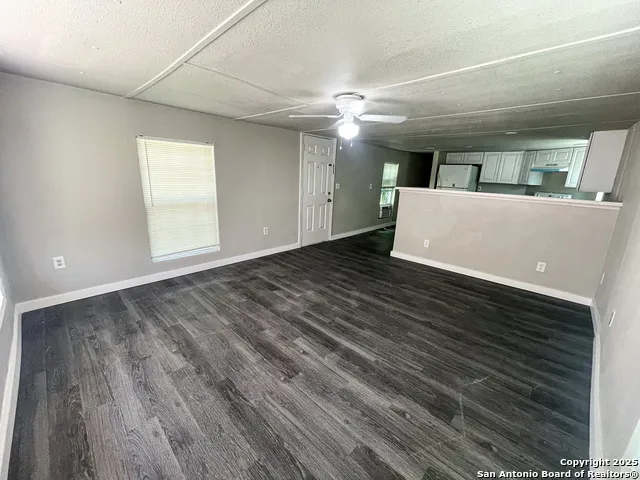 128 WINSHIP RD Pleasanton, TX 78064
