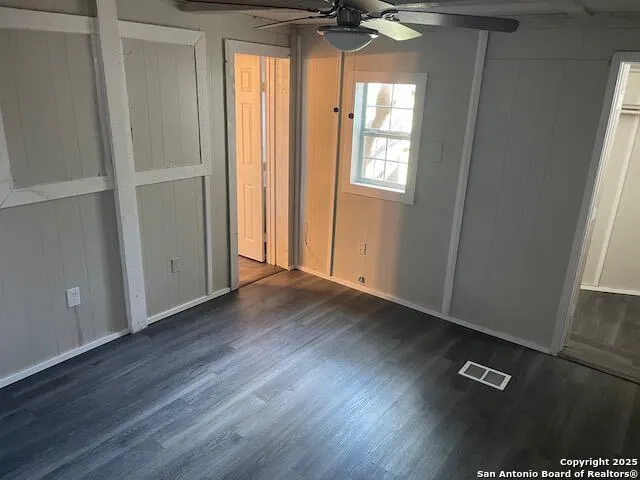 128 WINSHIP RD Pleasanton, TX 78064