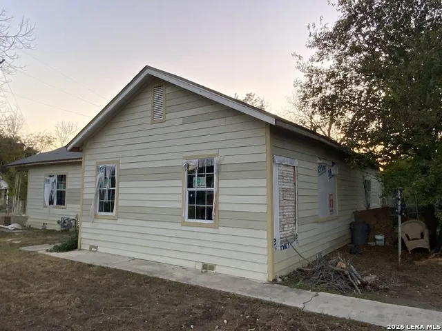 341&343 Avondale Ave San Antonio, TX 78223