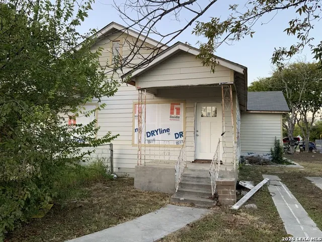 341&343 Avondale Ave San Antonio, TX 78223
