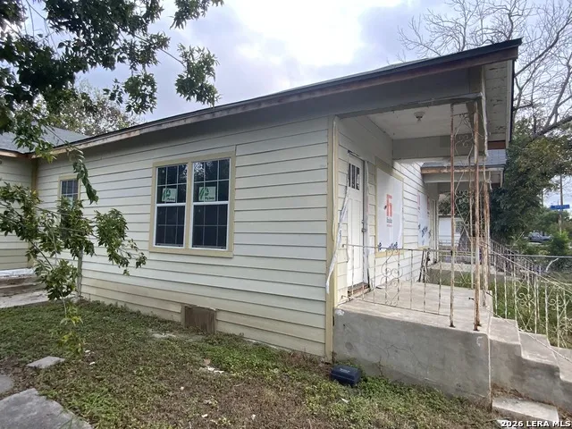 341&343 Avondale Ave San Antonio, TX 78223