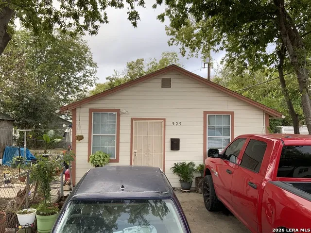 341&343 Avondale Ave San Antonio, TX 78223