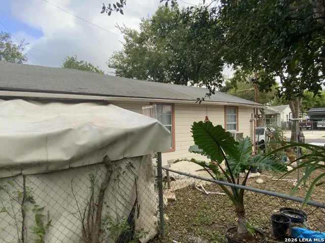 341&343 Avondale Ave San Antonio, TX 78223