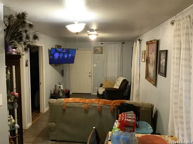 341&343 Avondale Ave San Antonio, TX 78223