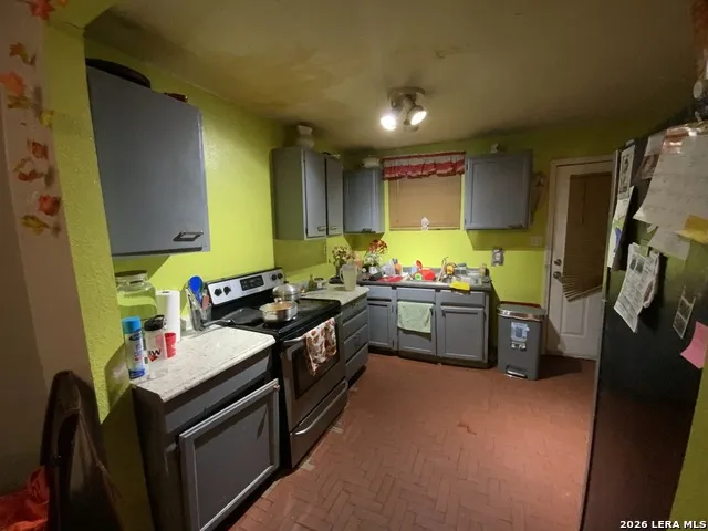 341&343 Avondale Ave San Antonio, TX 78223
