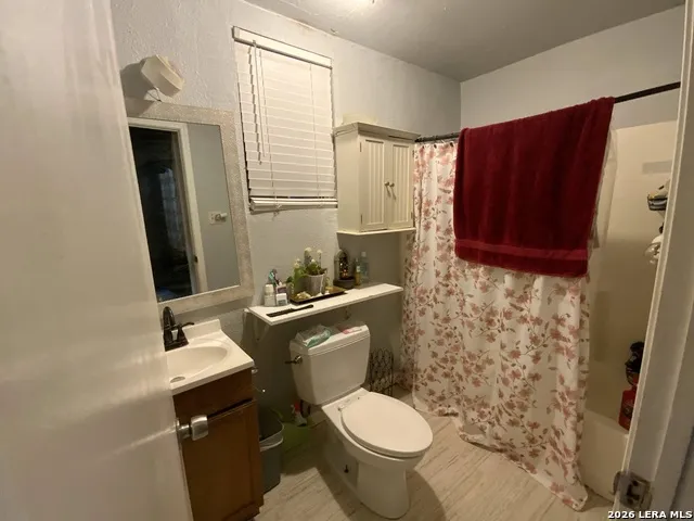 341&343 Avondale Ave San Antonio, TX 78223