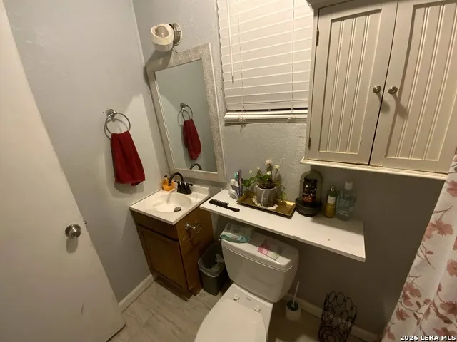 341&343 Avondale Ave San Antonio, TX 78223