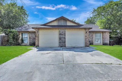 5719 Lochmoor