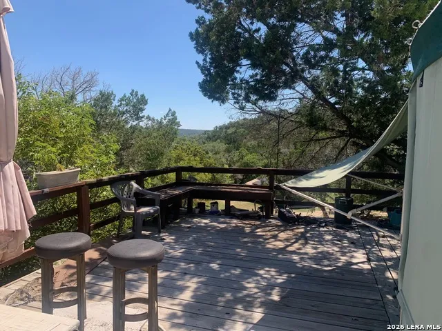 210 Mai Rd S Kerrville, TX 78028