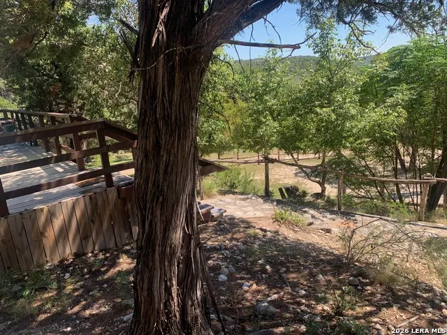 210 Mai Rd S Kerrville, TX 78028