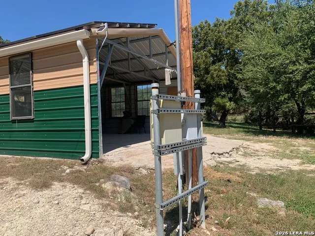 210 Mai Rd S Kerrville, TX 78028