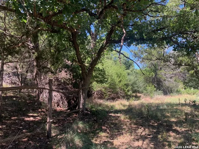 210 Mai Rd S Kerrville, TX 78028