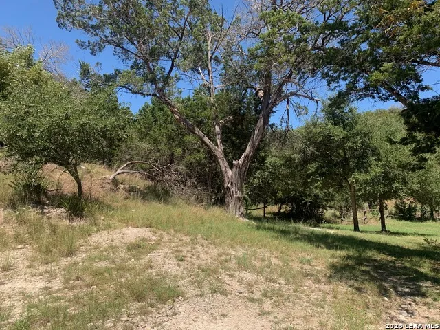 210 Mai Rd S Kerrville, TX 78028