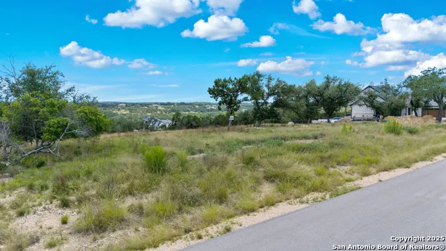 928 Enchanted View Canyon Lake, TX 78133