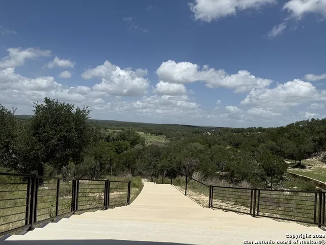 928 Enchanted View Canyon Lake, TX 78133