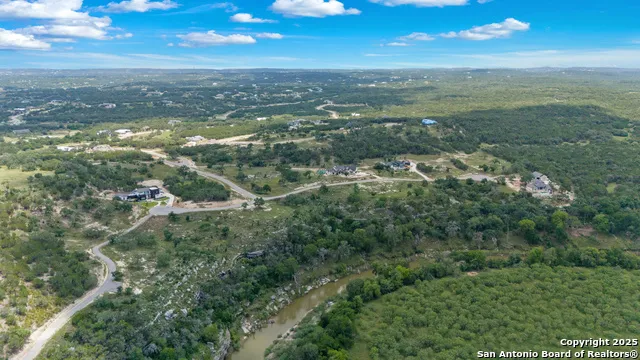 928 Enchanted View Canyon Lake, TX 78133