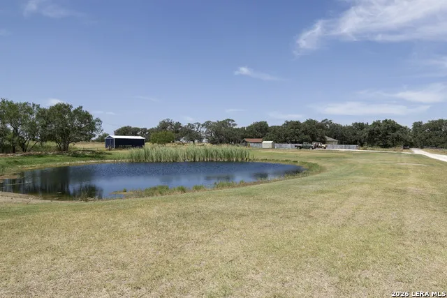 2 AC Coughran Rd Pleasanton, TX 78064