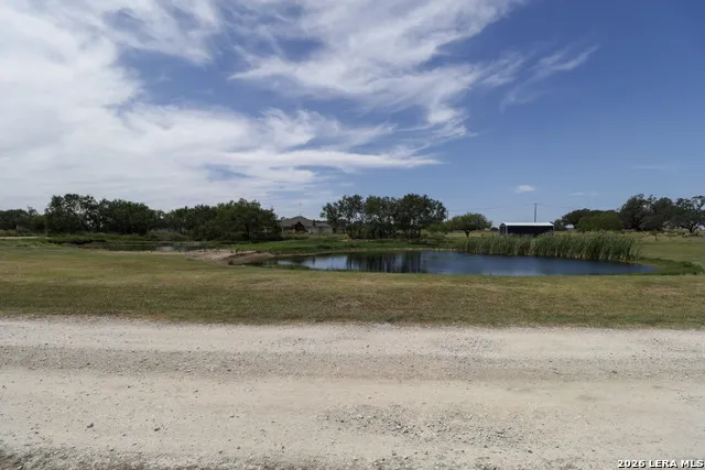 2 AC Coughran Rd Pleasanton, TX 78064