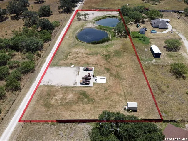 2 AC Coughran Rd Pleasanton, TX 78064