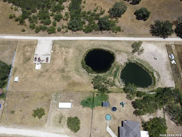 2 AC Coughran Rd Pleasanton, TX 78064