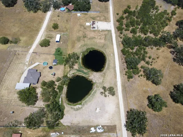 2 AC Coughran Rd Pleasanton, TX 78064