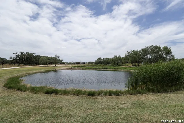 2 AC Coughran Rd Pleasanton, TX 78064