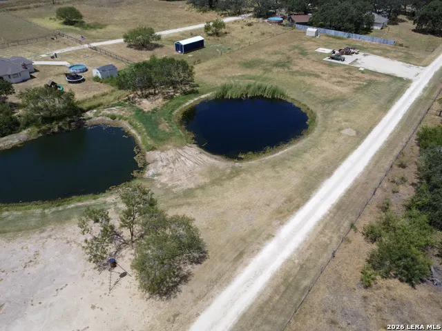 2 AC Coughran Rd Pleasanton, TX 78064