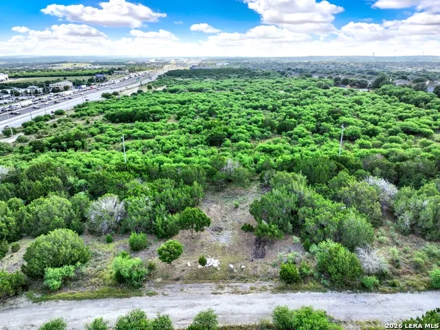 5908 Holly Ln Cibolo, TX 78108
