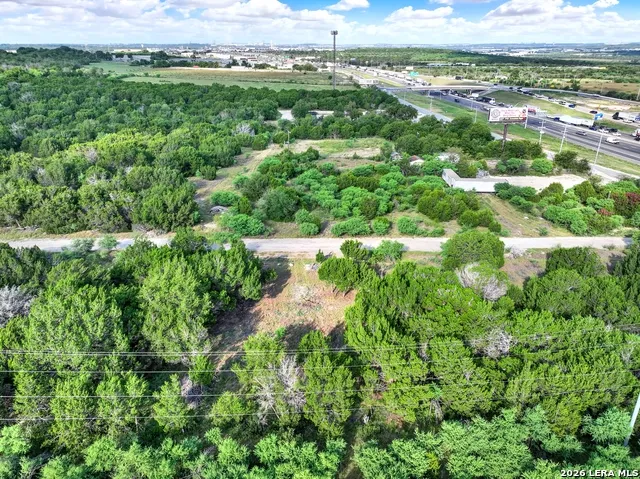 5908 Holly Ln Cibolo, TX 78108