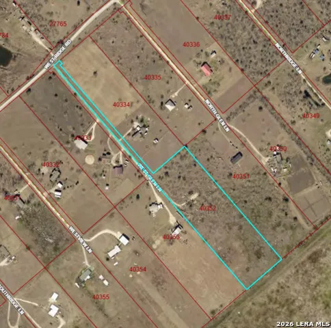 185 Westglen Martindale, TX 78655