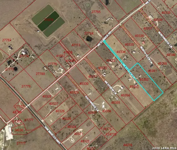 185 Westglen Martindale, TX 78655