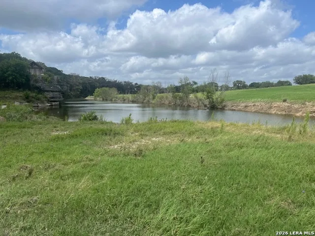LOT 713 Lariat Trace Bandera, TX 78003