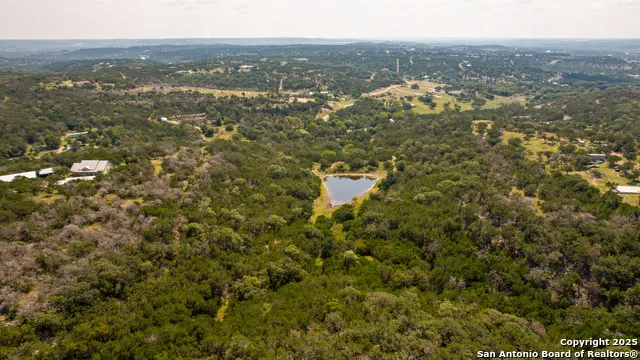 230 Marshall Dr Kerrville, TX 78028