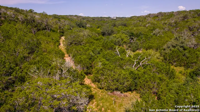 230 Marshall Dr Kerrville, TX 78028