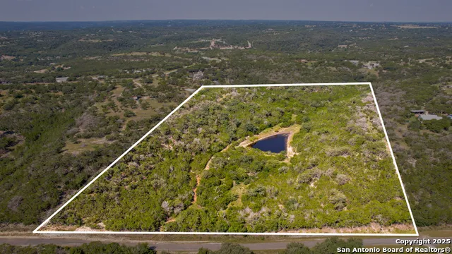 230 Marshall Dr Kerrville, TX 78028