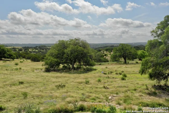 LT 65 S Walcott Ridge Kerrville, TX 78028
