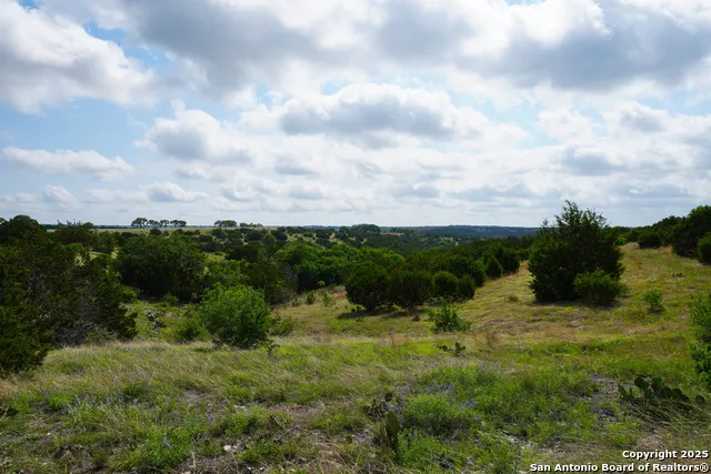 LT 65 S Walcott Ridge Kerrville, TX 78028