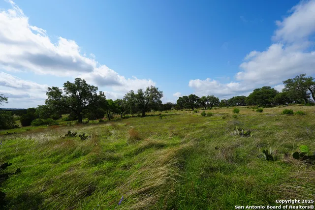 LT 65 S Walcott Ridge Kerrville, TX 78028