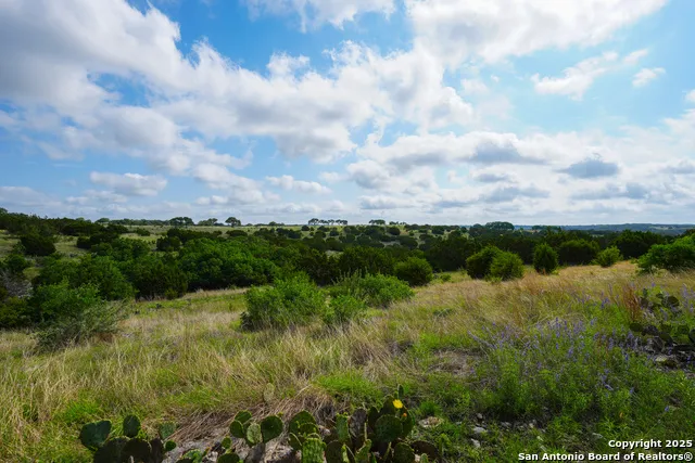 LT 65 S Walcott Ridge Kerrville, TX 78028