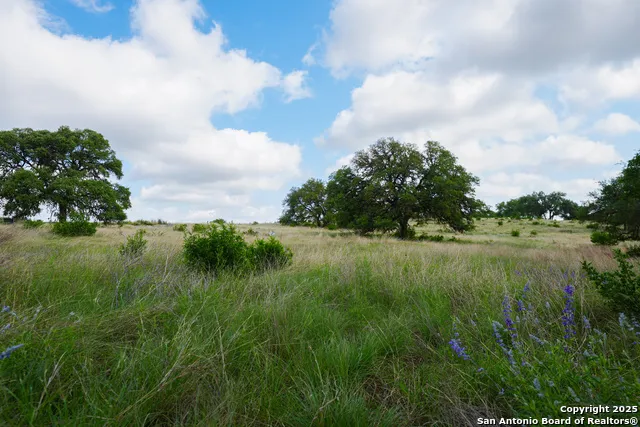 LT 65 S Walcott Ridge Kerrville, TX 78028