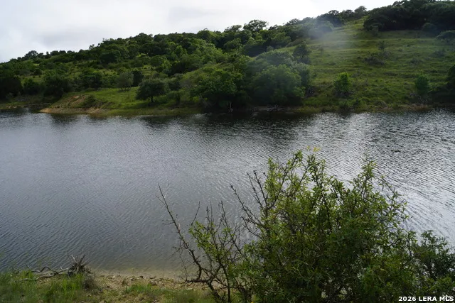 37 Busby Rd Boerne, TX 78006