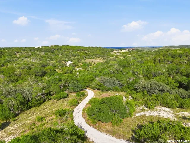 37 Busby Rd Boerne, TX 78006