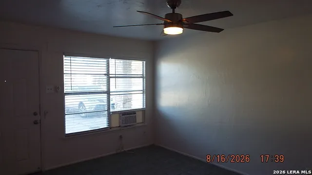 807 Stonegate Universal City, TX 78148