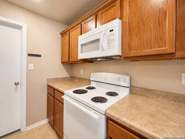 3961 Whisper Field Schertz, TX 78108