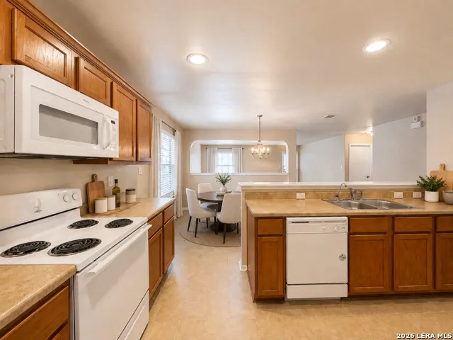 3961 Whisper Field Schertz, TX 78108