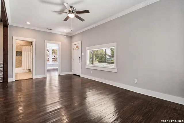 1013 Palmetto San Antonio, TX 78202